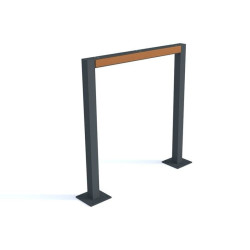 Dviračių stovas U-29 su juosta apsaugančia dviračio rėmą