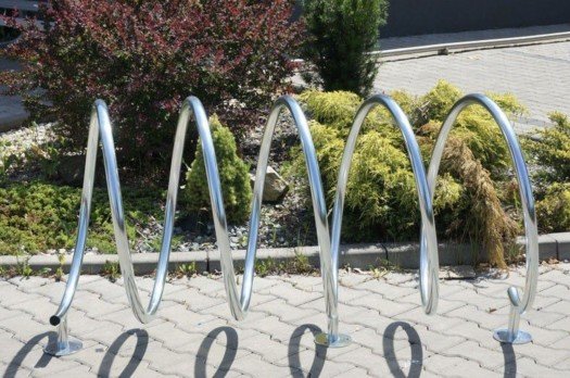 Dviračių stovas SNAKE 120 cm