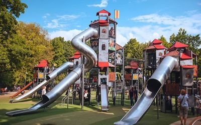  Vaikų žaidimų aikštelės 